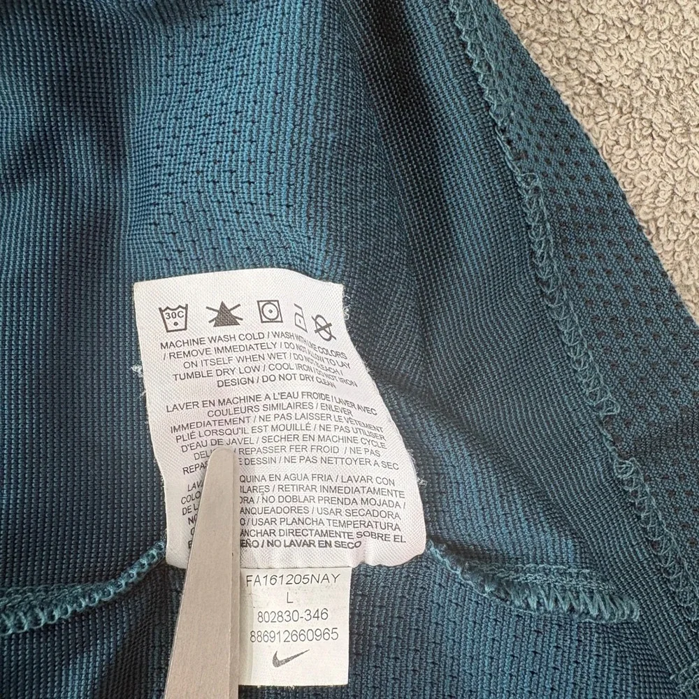Nike Golf Shirt Mens Size Large Teal 802830-346 Modern Fit Dri-Fit Striped Polo